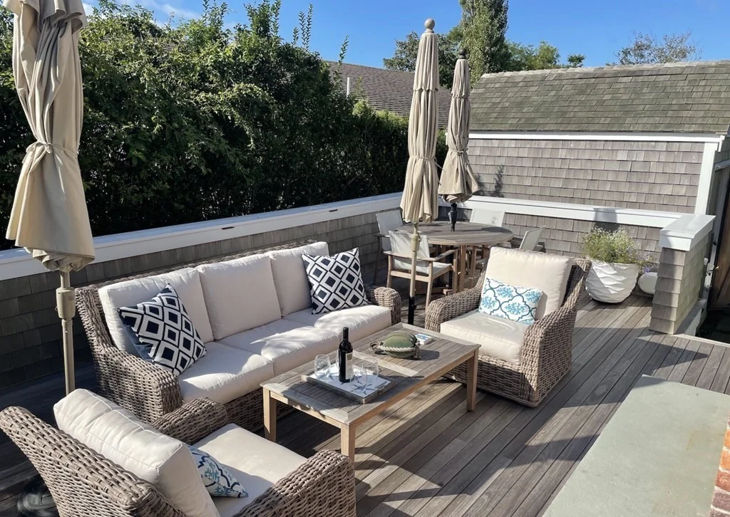 12 East Lincoln Ave, Brant Point