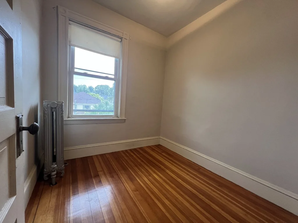 229 Belmont St, Belmont