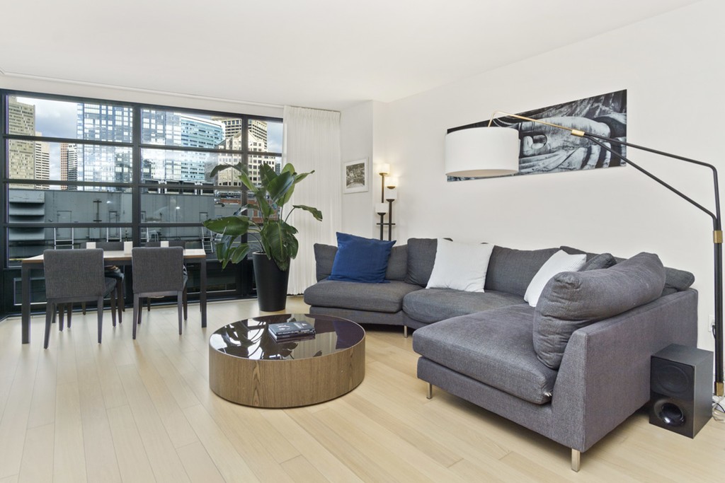 580 Washington St, Midtown