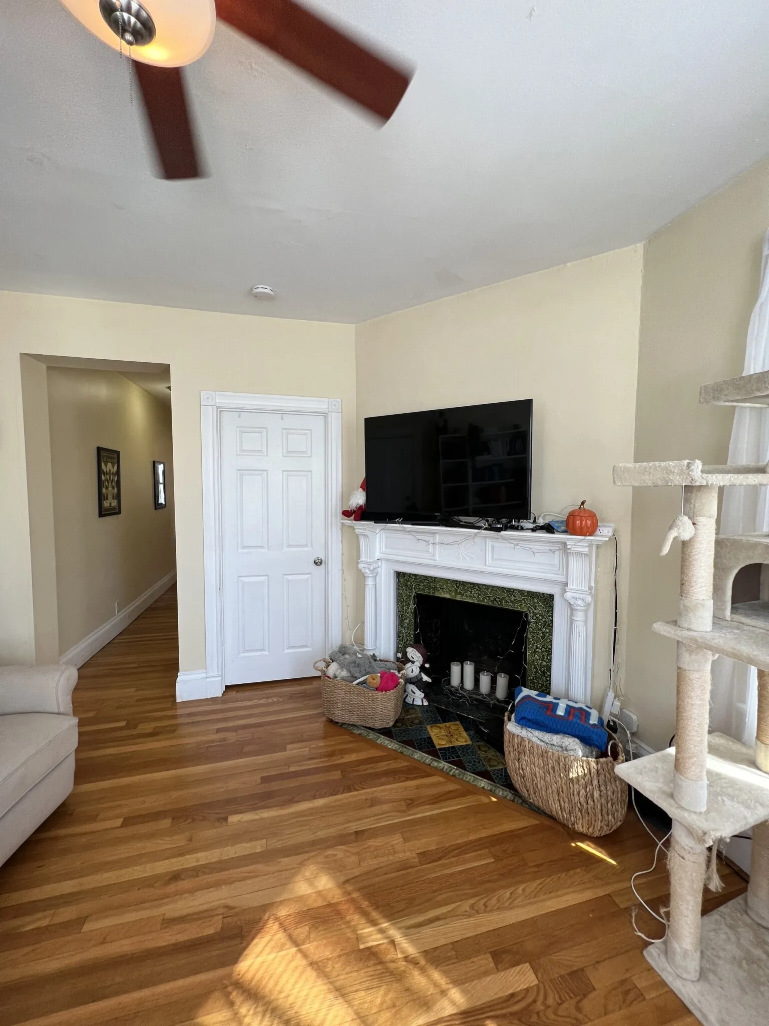 381 Highland Ave, Powder House Square