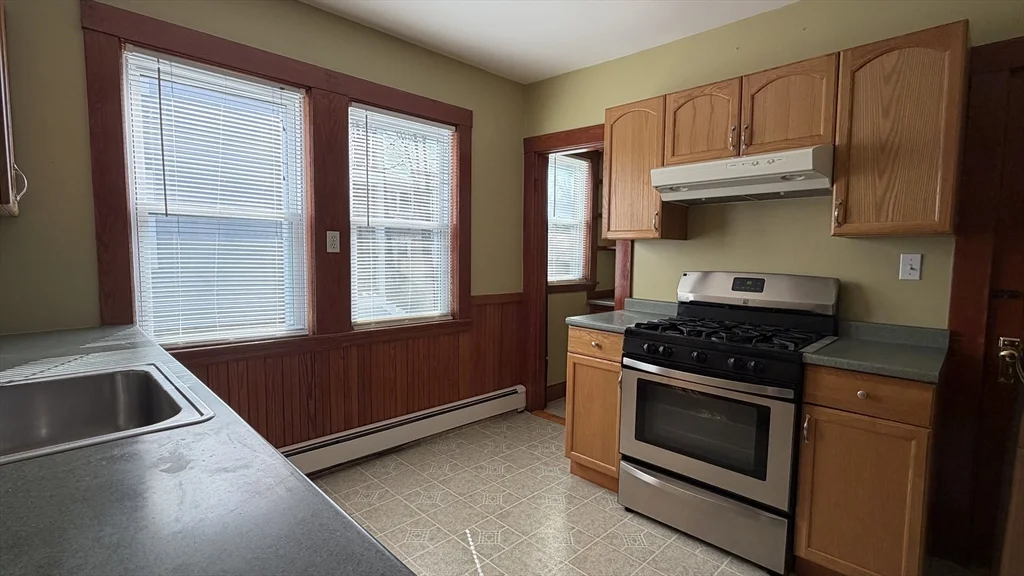 74 Rawson Rd, East Arlington