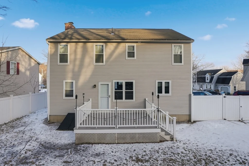 42 Catalpa Cir, Worcester