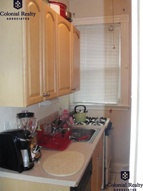 19 Glenville Ave, Allston
