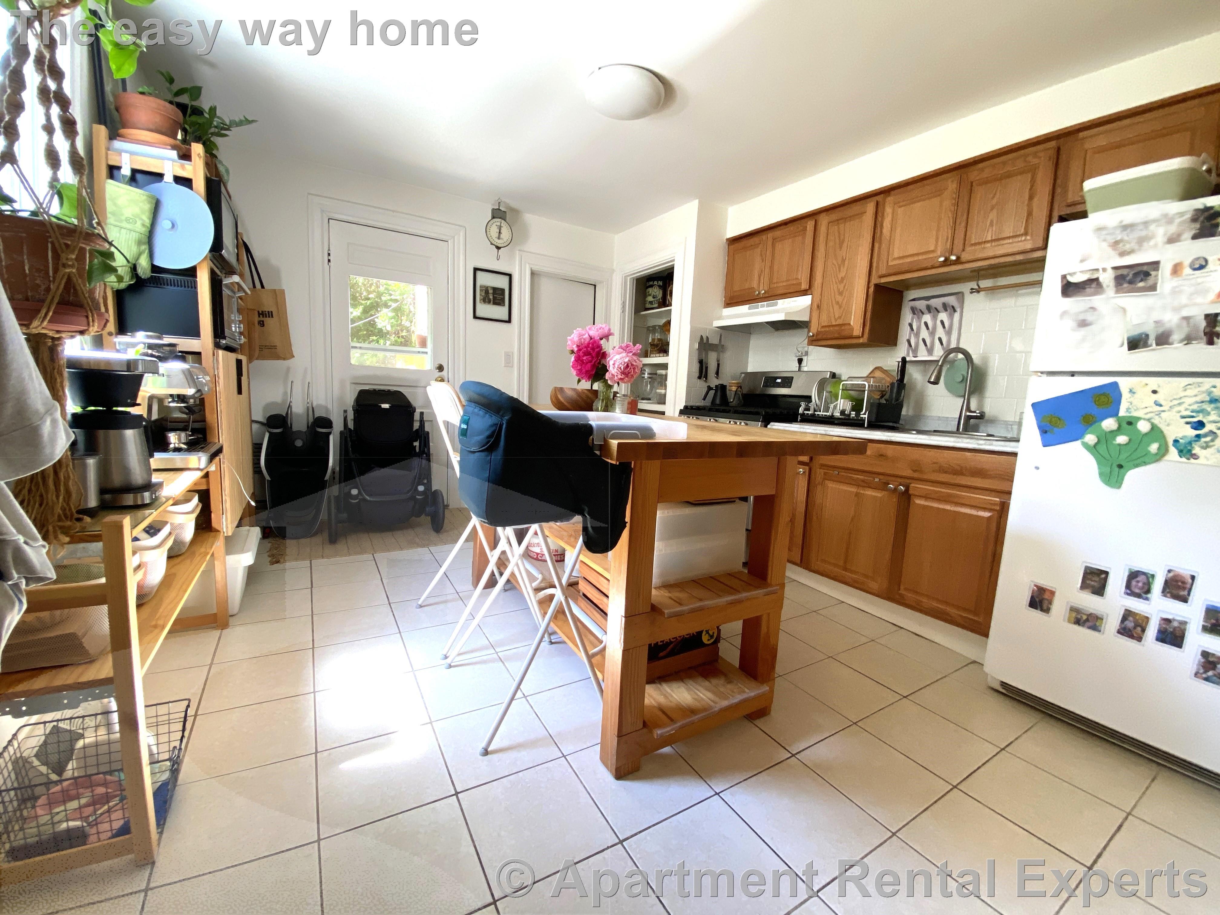 25 Kenwood St, Cambridgeport