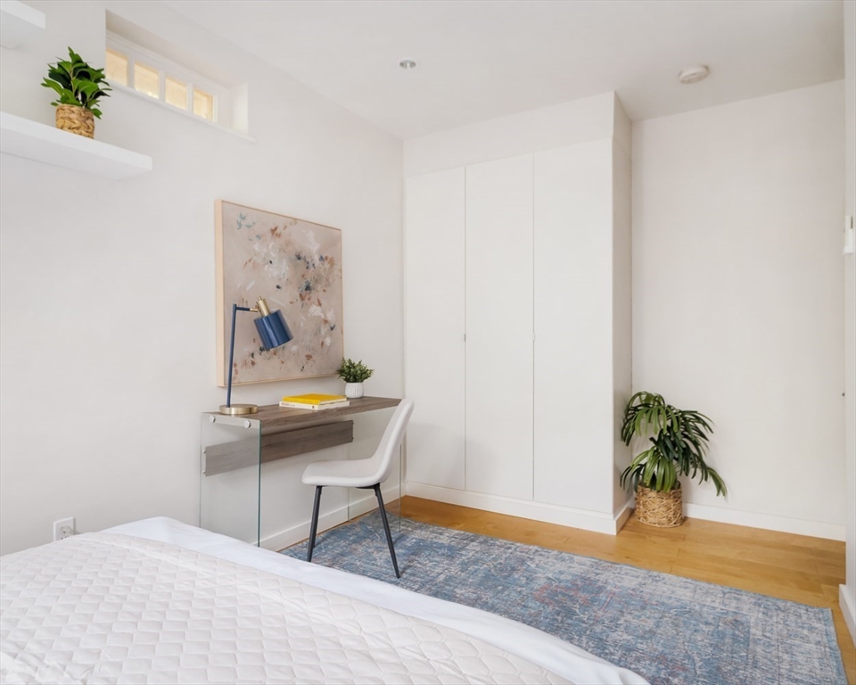 65A Glen Rd, Brookline Village