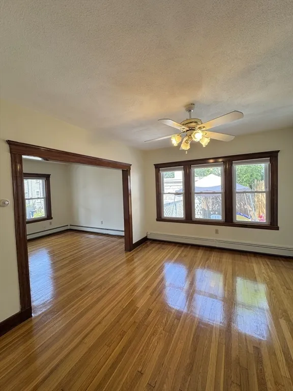 10 Laurel Ter, Ward Two