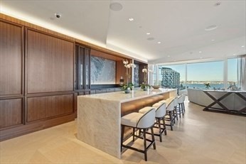 150 Seaport Blvd, Seaport District