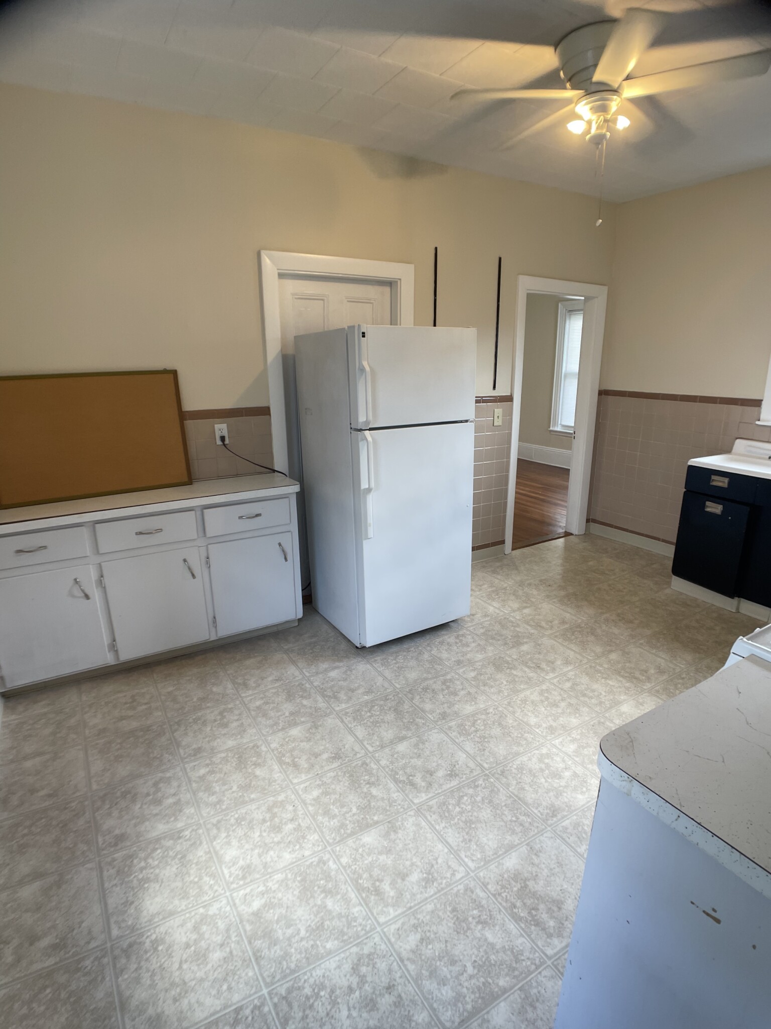 11 Clarendon Ave, Teele Square