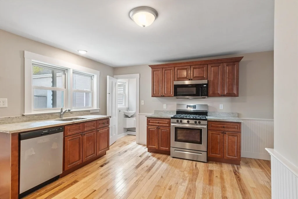 20 School St, Jackson Square