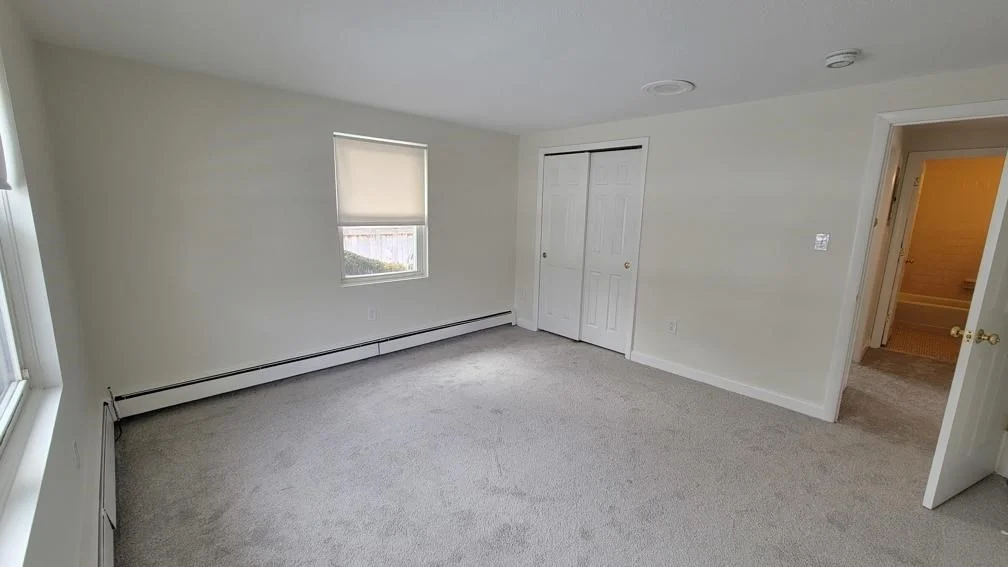 6 Whitman Rd, Waltham