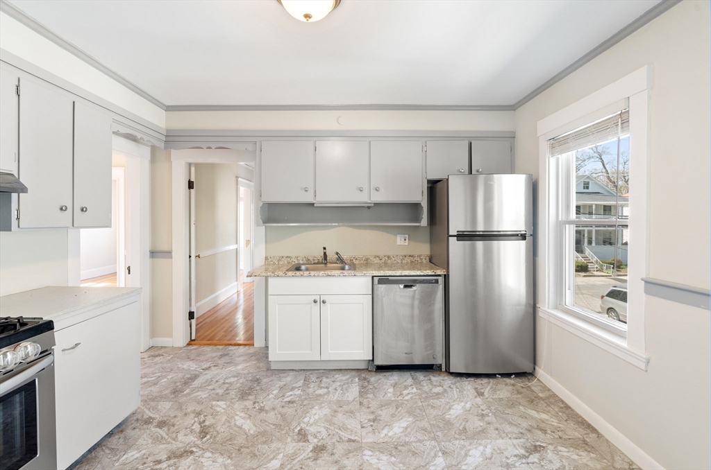 9-11 West St, Norwood