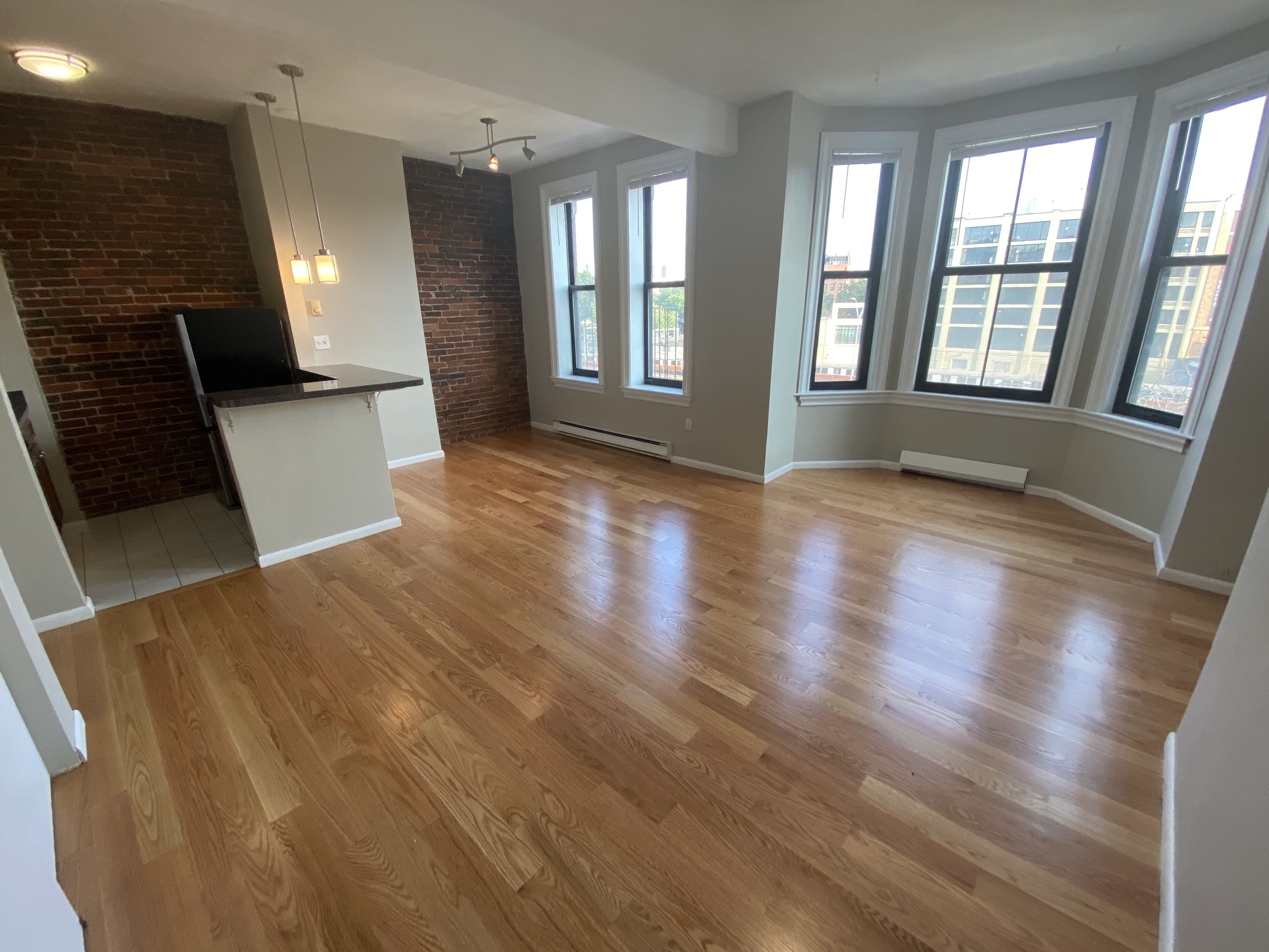 23 Cortes St, Back Bay