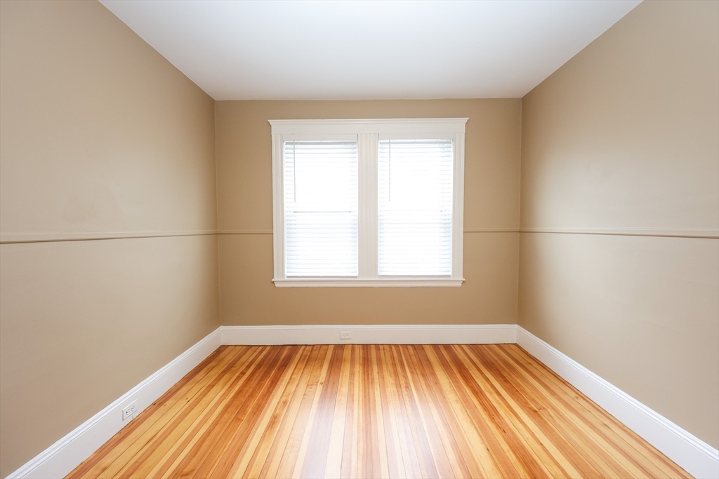 36 Lancaster St, Quincy