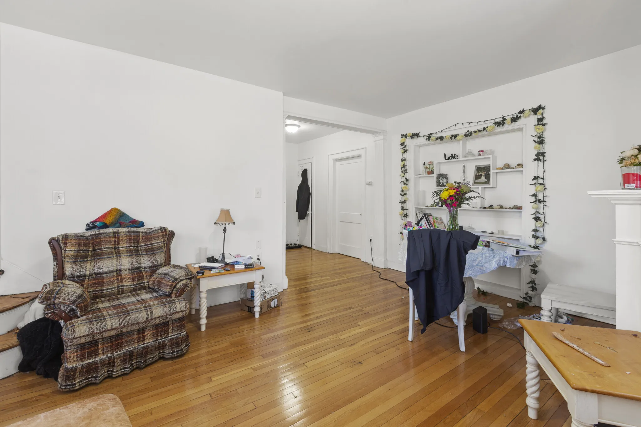 1462 Commonwealth Ave, Brighton