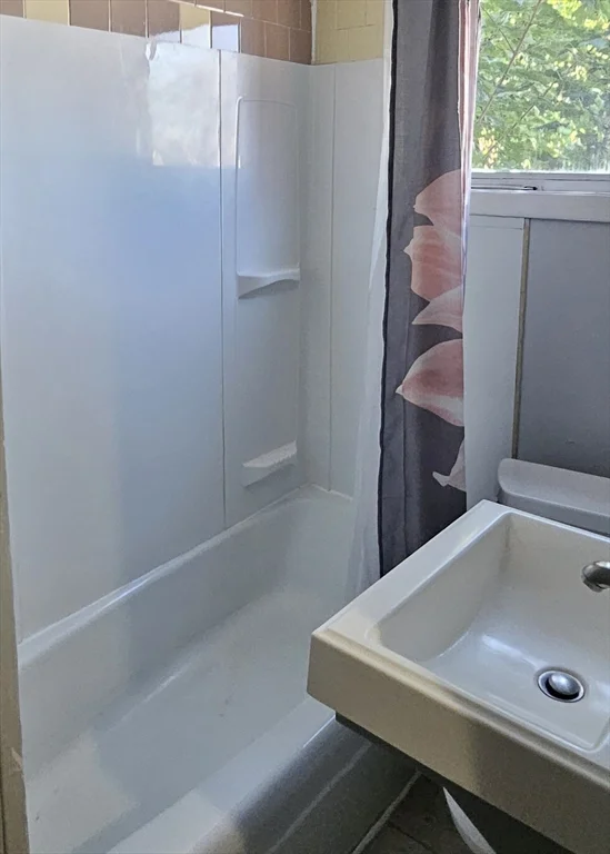 37 Saint Joseph St, Fall River