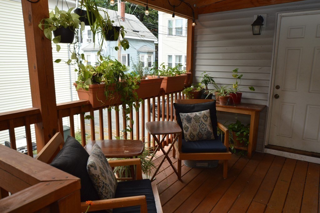 15 Pleasant St, Beverly