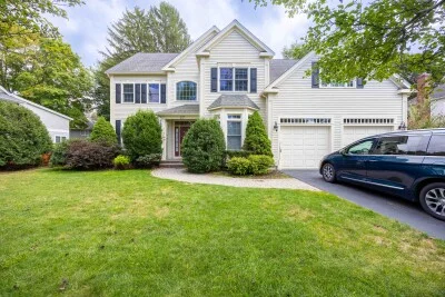 27 Mellon Rd, Wellesley