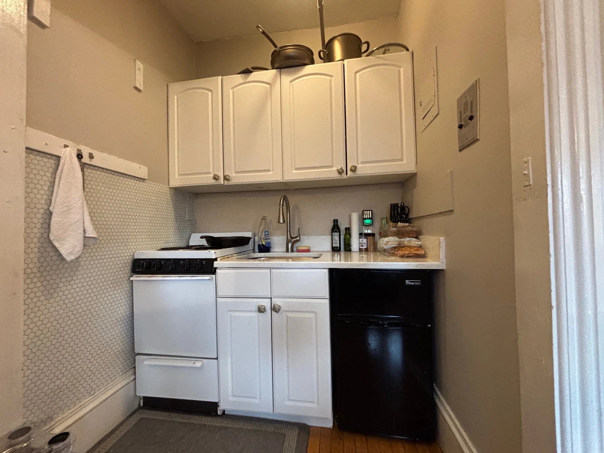 82 Charles St, Beacon Hill