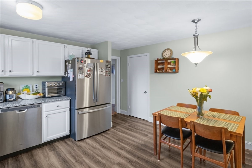 146 River St, Dedham