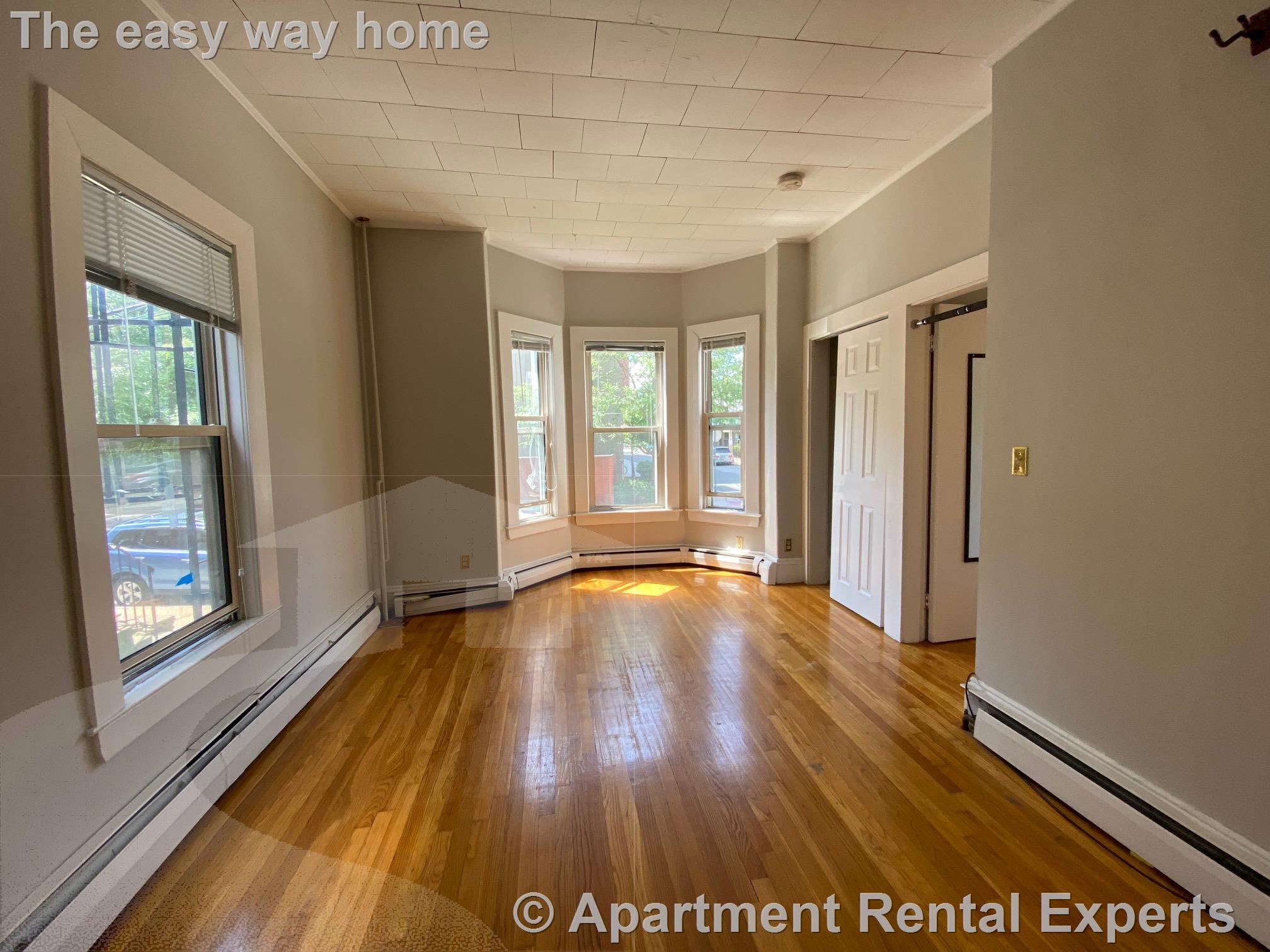 220 Banks St, Riverside