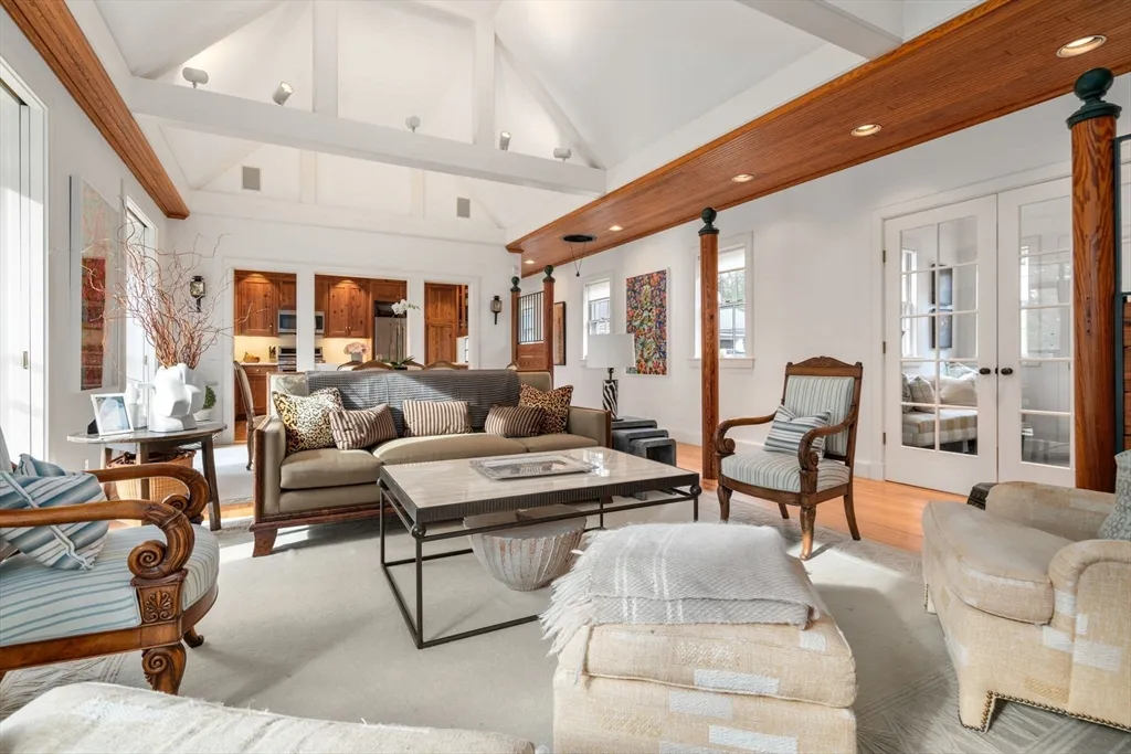 164 Forest St, Sherborn