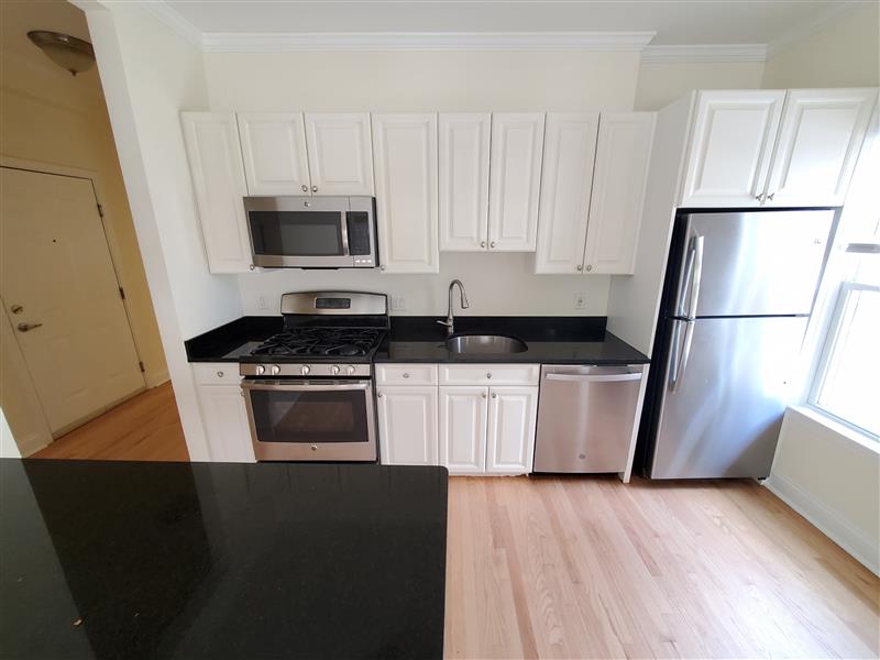 65 Langdon St, Neighborhood Nine