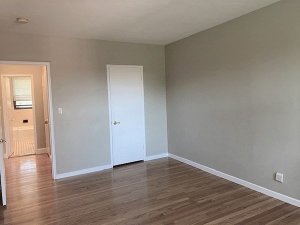 55 Harvard Ave, Harvard Avenue