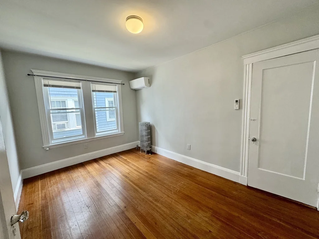 28 Boulevard Ter, Allston