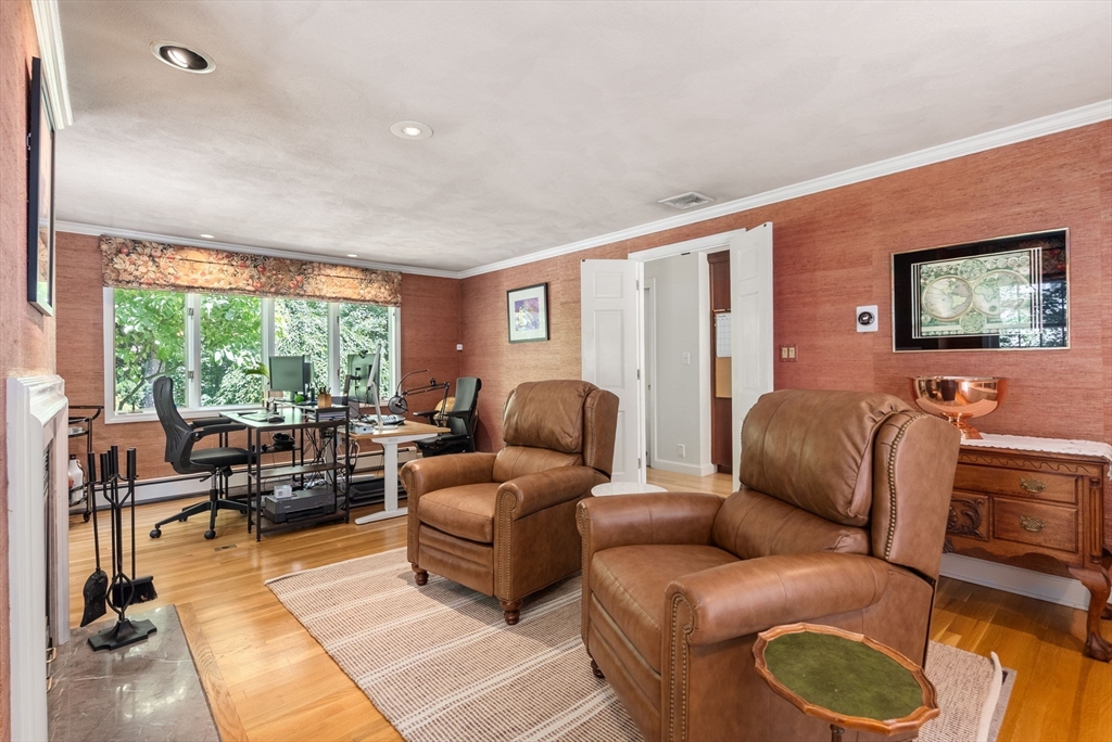 26 Cedar Hill Rd, Dover