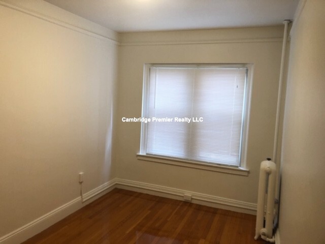 19 Garden St, Neighborhood Nine