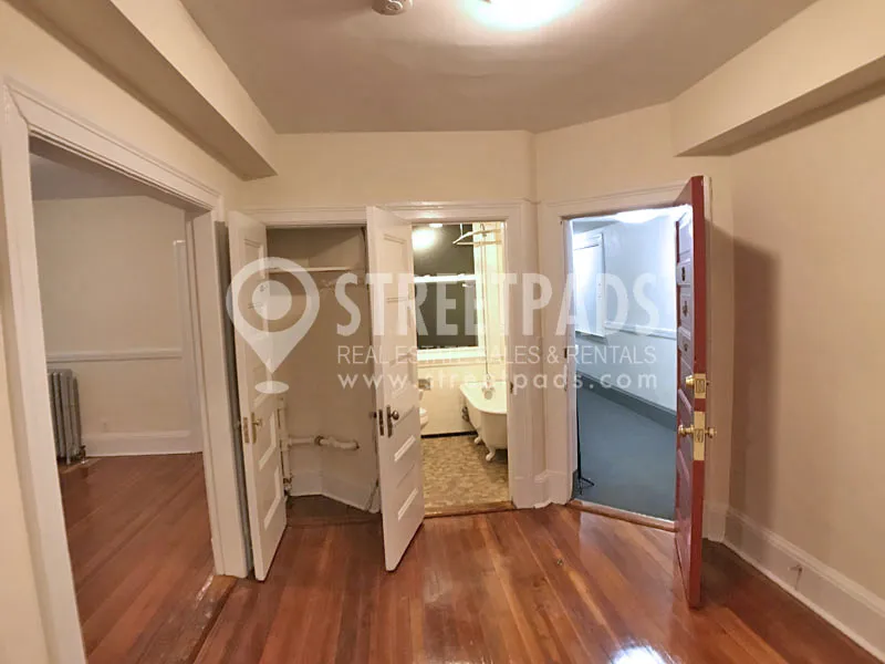 885 Massachusetts Ave, Central Square