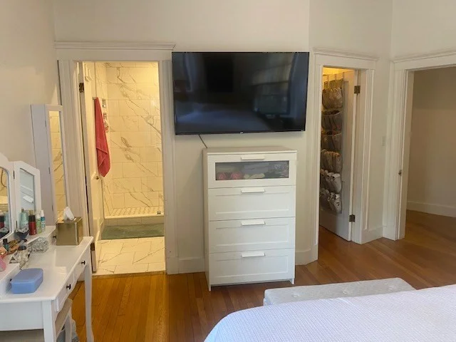 1038 Beacon St, Coolidge Corner