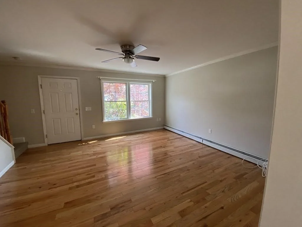 37 Glen Ave, Chelmsford