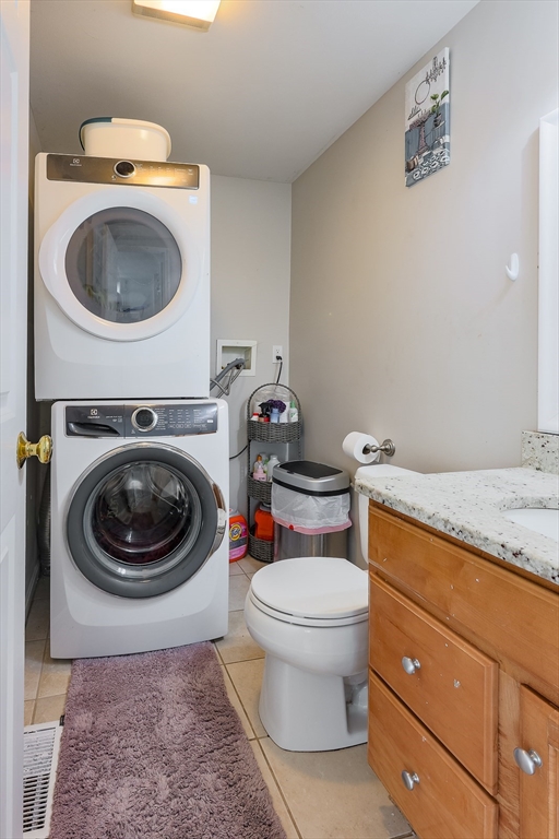 348 Osgood St, North Andover