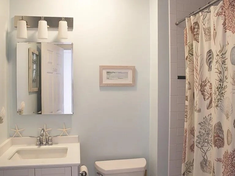 764 East 6th St, South Boston