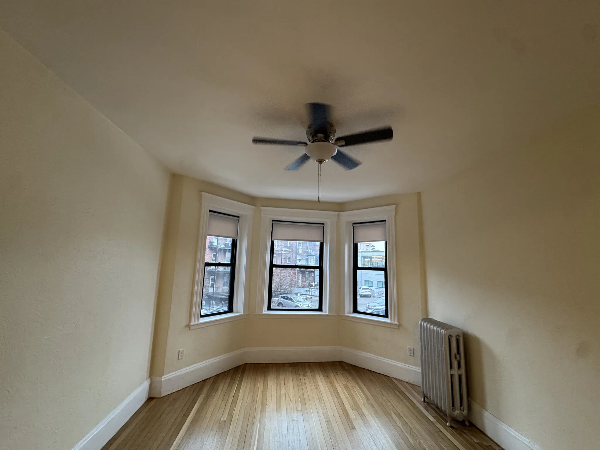 1127 Commonwealth Ave, Allston