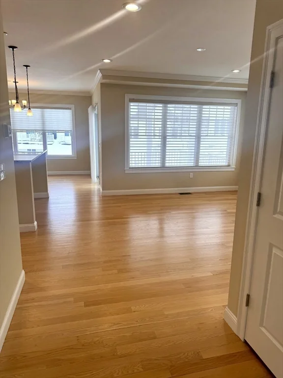 100 Baldwin Ave, Woburn