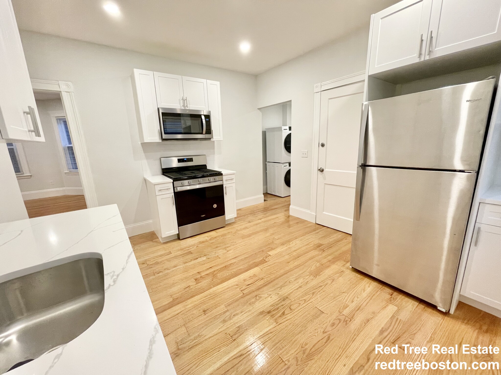 68 Bakersfield St, Dorchester