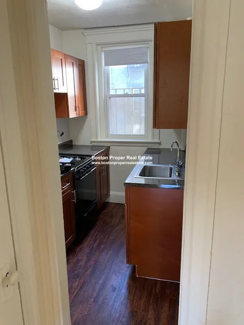 1185 Boylston St, Fenway