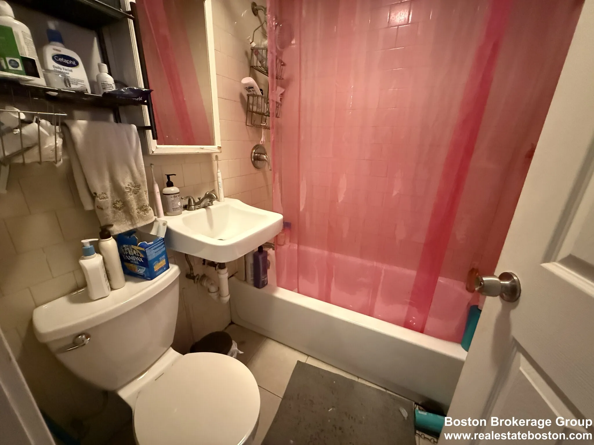 26 Symphony Rd, Fenway