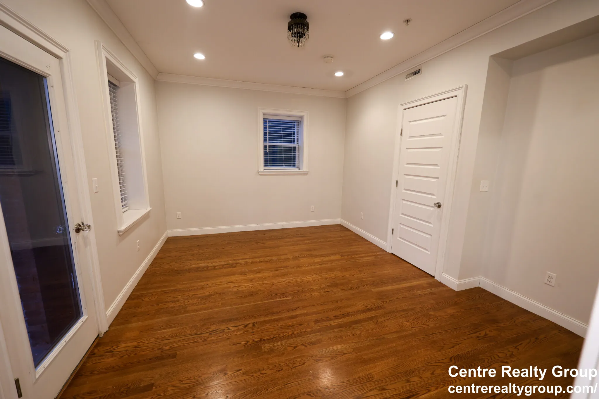 1803 Beacon St, Brookline