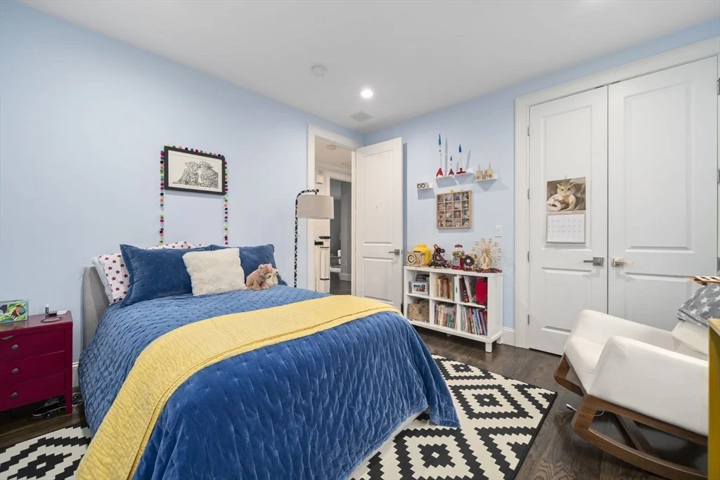 11 Woodhaven Rd, Waban