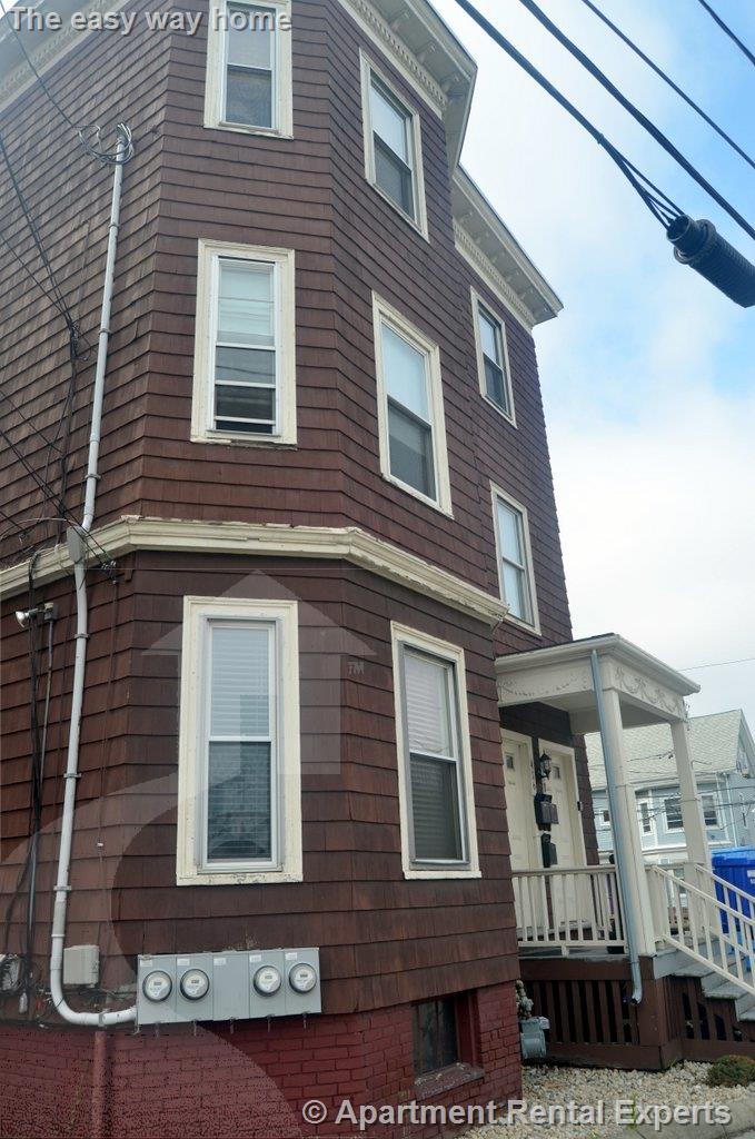 418 Washington St, Harvard Square