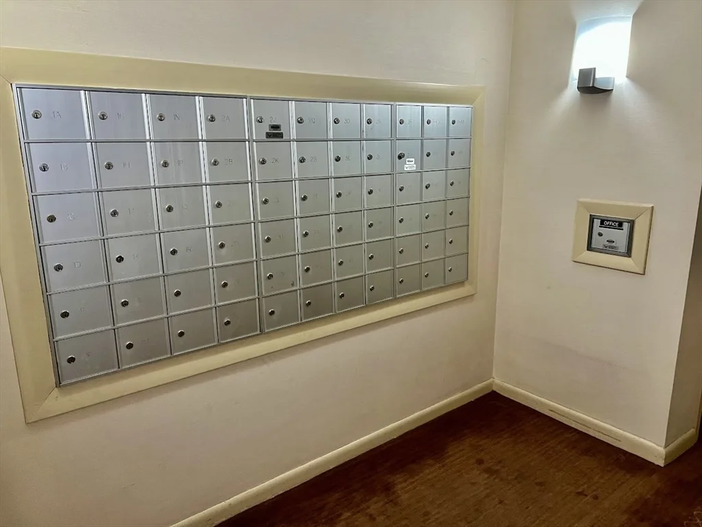 404 Paradise Rd, Swampscott