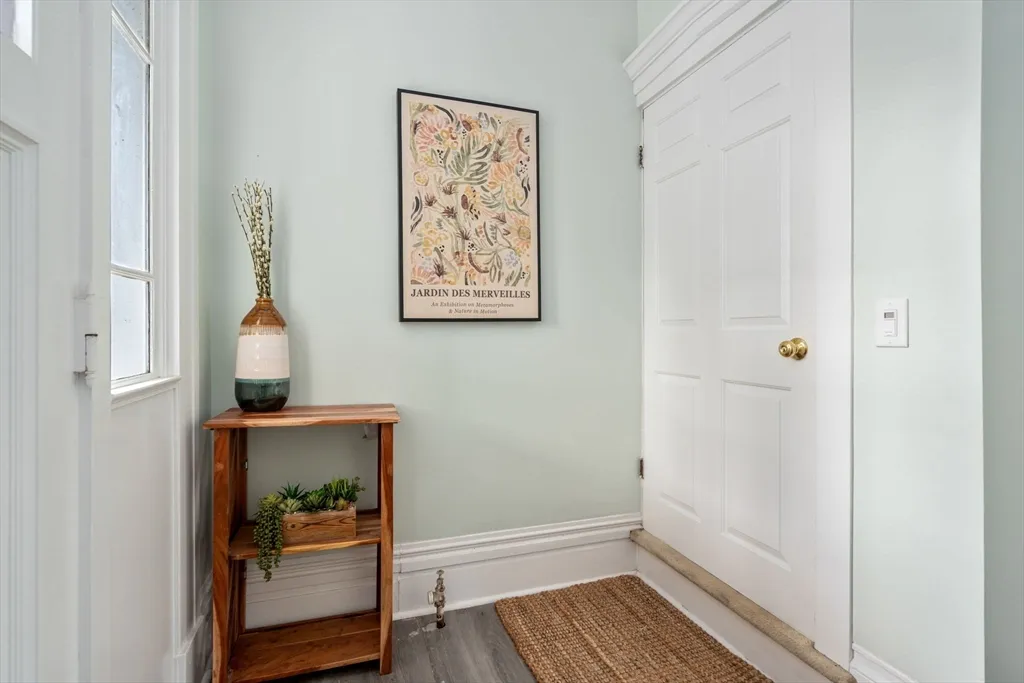 27 Champa St, Newton