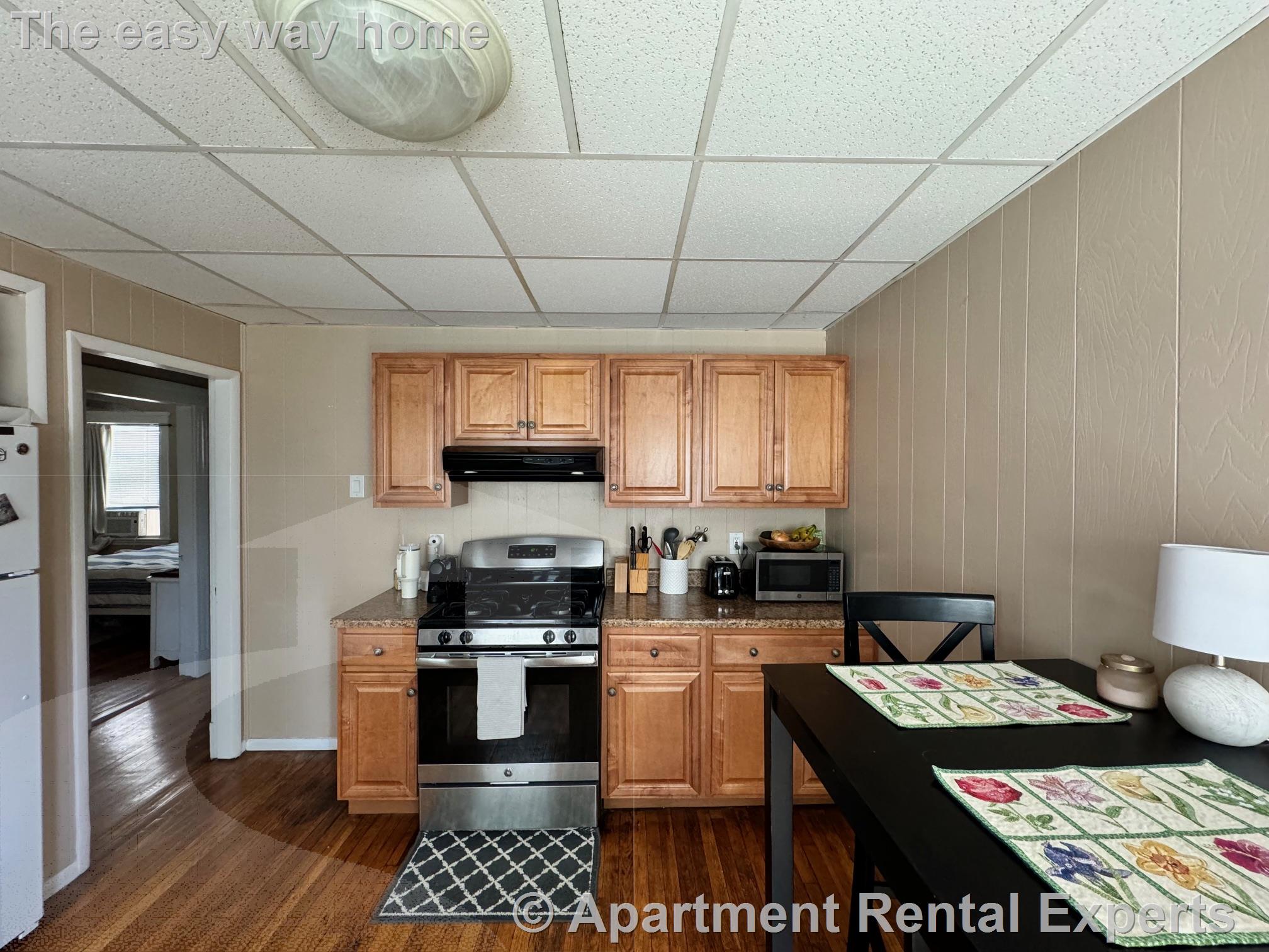 44 Clarendon Ave, Teele Square