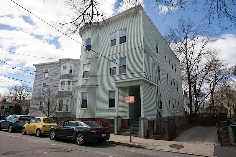 3 Kinnaird St, Riverside