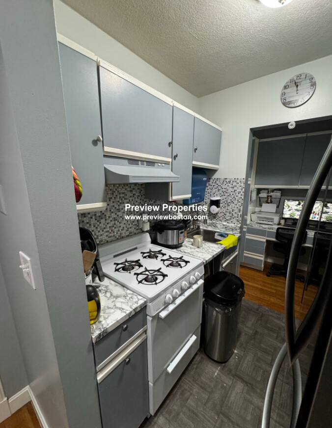 120 London St, East Boston