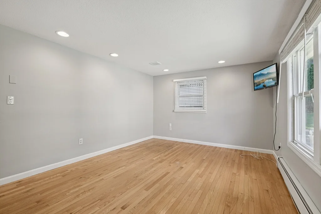 35 Springvale Ave, Chelsea