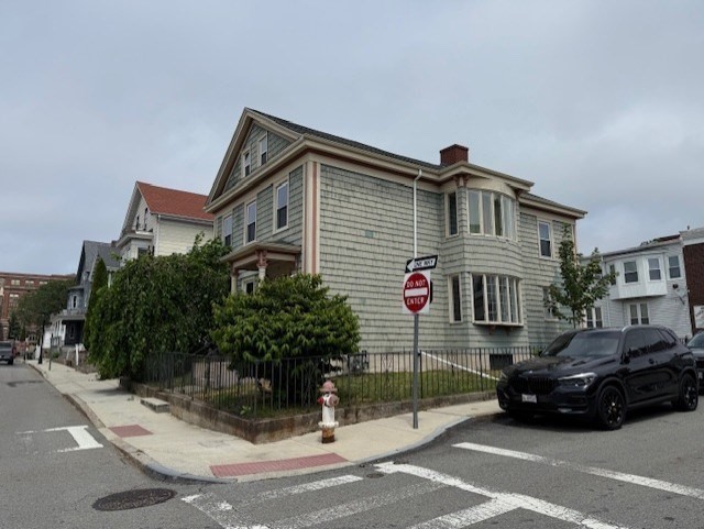 199 Purchase St, Fall River